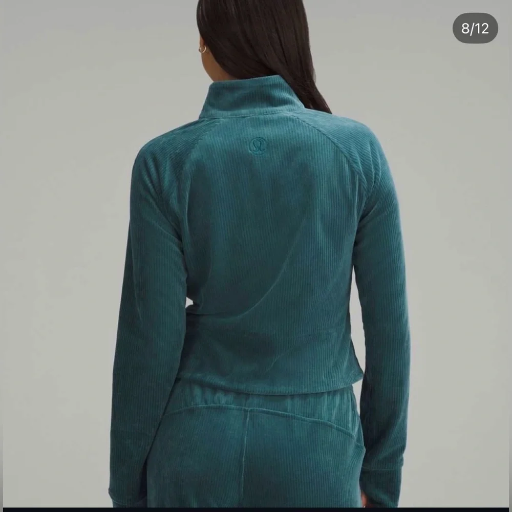 LULULEMON SCUBA TRACK JACKET VELVET CORD SIZE 4